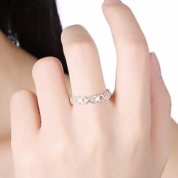 "Classic Design 925 Silver Plated Infinity Band Ring, FB16FA1143 - Picture 3 of 5